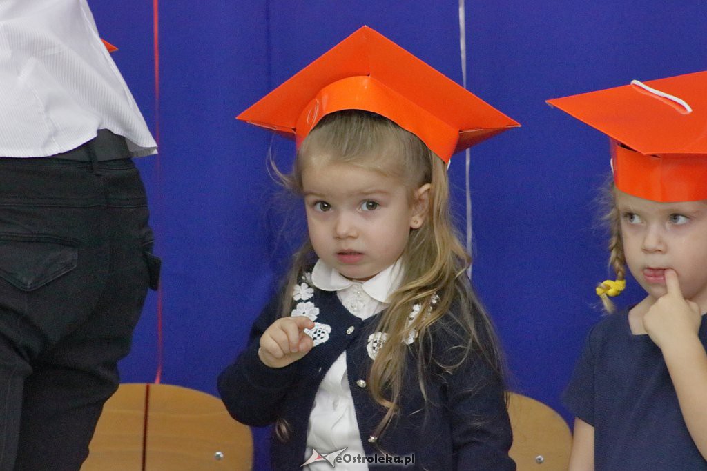 Pasowanie na przedszkolaka w Krainie Misiów [18.11.2018] - zdjęcie #60 - eOstroleka.pl