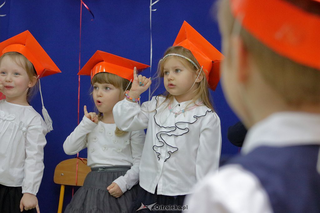 Pasowanie na przedszkolaka w Krainie Misiów [18.11.2018] - zdjęcie #68 - eOstroleka.pl