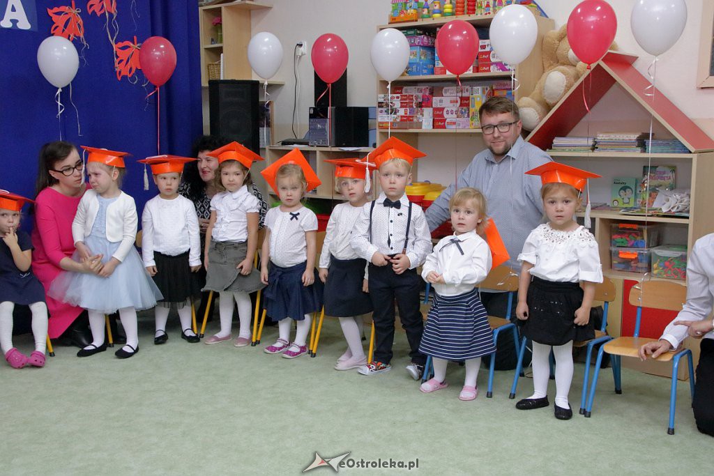 Pasowanie na przedszkolaka w Krainie Misiów [18.11.2018] - zdjęcie #79 - eOstroleka.pl