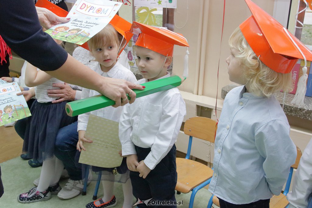 Pasowanie na przedszkolaka w Krainie Misiów [18.11.2018] - zdjęcie #87 - eOstroleka.pl