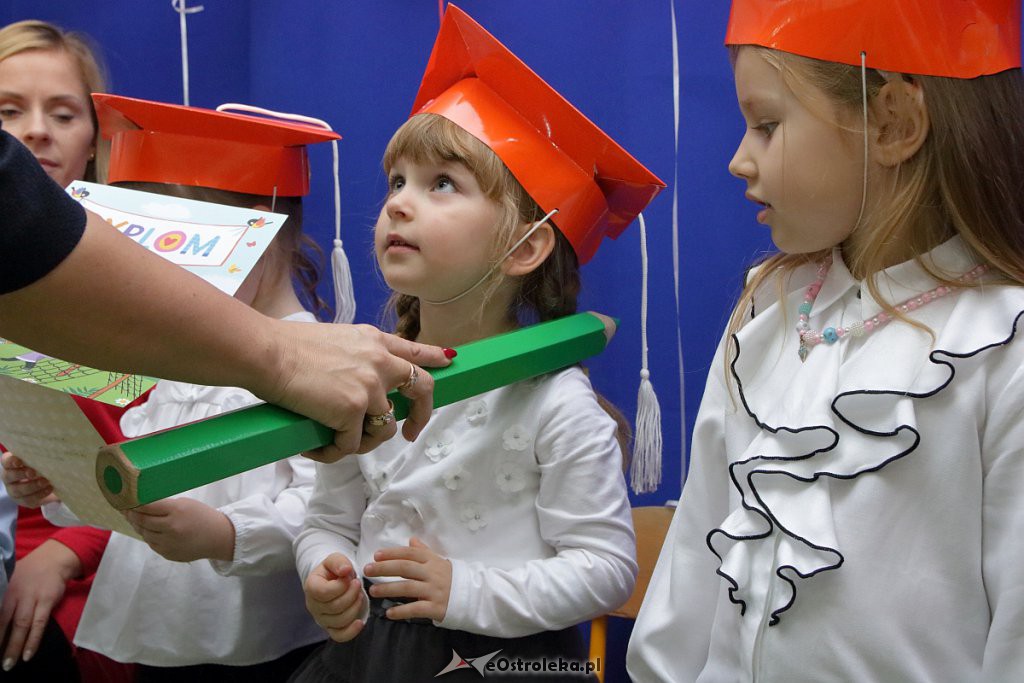 Pasowanie na przedszkolaka w Krainie Misiów [18.11.2018] - zdjęcie #96 - eOstroleka.pl