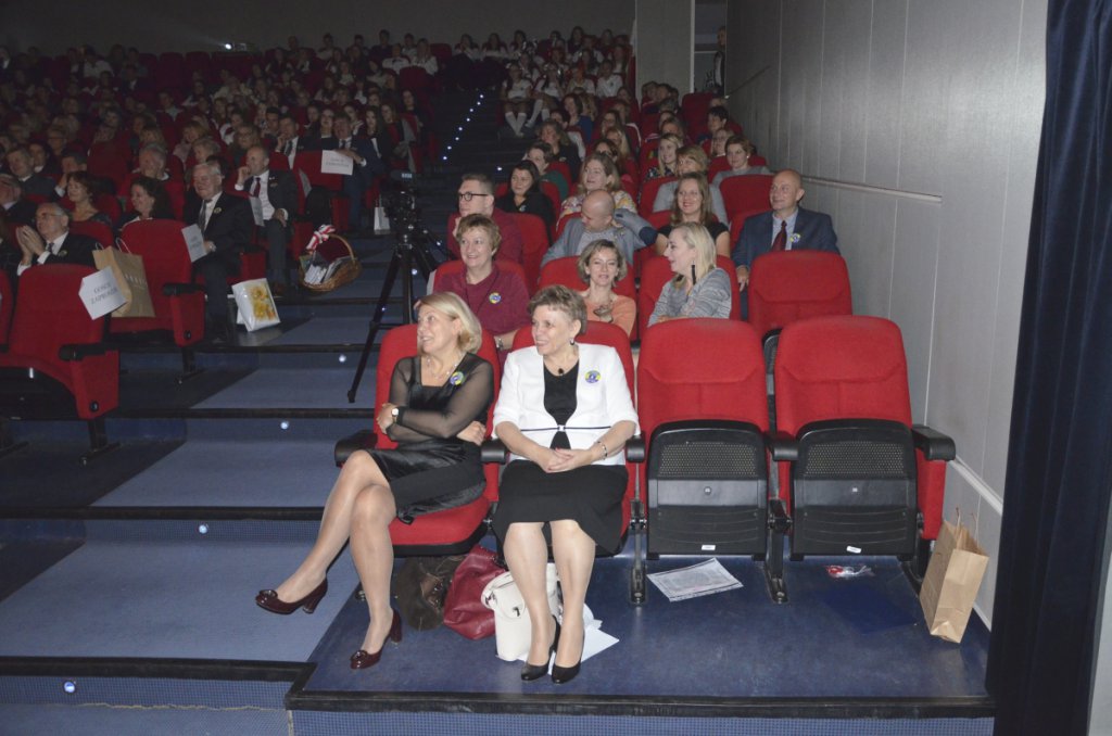 Jubileusz 50-lecia istnienia ZSZ nr 4 [15.11.2018] - zdjęcie #76 - eOstroleka.pl