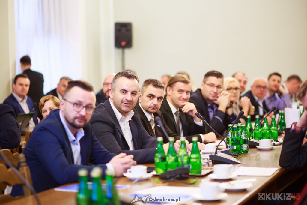 Spotkanie bezpartyjnych samorządowców w Sejmie RP [24.11.2018] - zdjęcie #10 - eOstroleka.pl