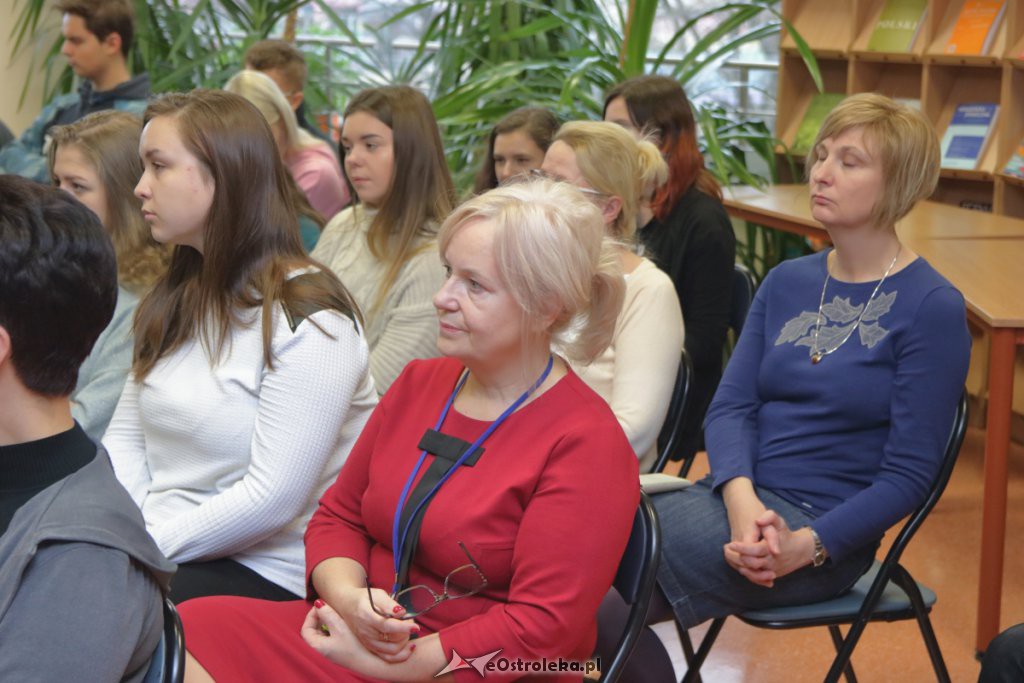 „Kobiety Niepodległości” - spotkanie z Iwoną Kienzler [28.11.2018] - zdjęcie #8 - eOstroleka.pl