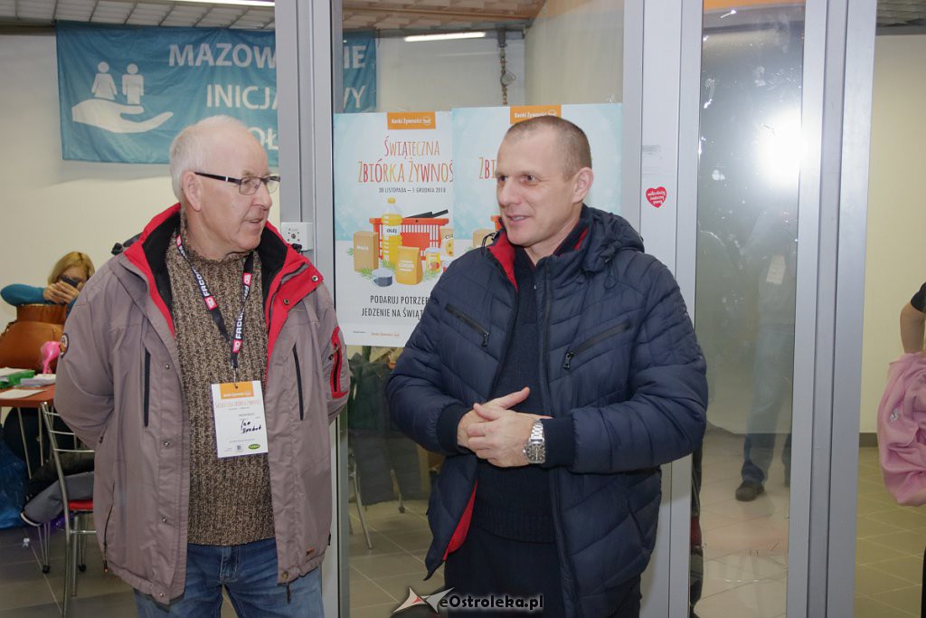 Świąteczna Zbiórka Żywności 2018 - dzień I [30.11.2018] - zdjęcie #45 - eOstroleka.pl