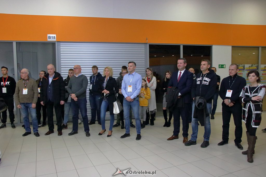 Świąteczna Zbiórka Żywności 2018 - dzień I [30.11.2018] - zdjęcie #15 - eOstroleka.pl