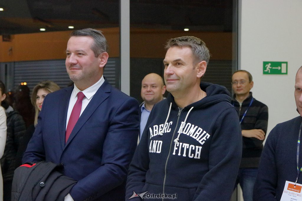 Świąteczna Zbiórka Żywności 2018 - dzień I [30.11.2018] - zdjęcie #12 - eOstroleka.pl