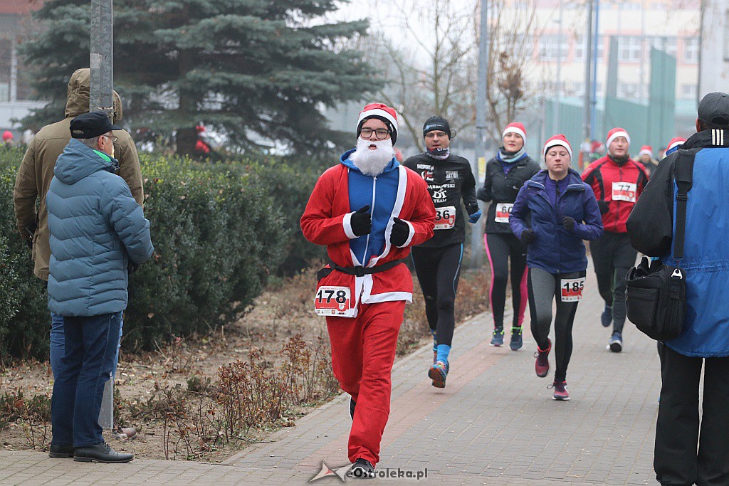 Rodzinny Bieg Mikołajkowy [02.12.2018] - zdjęcie #105 - eOstroleka.pl