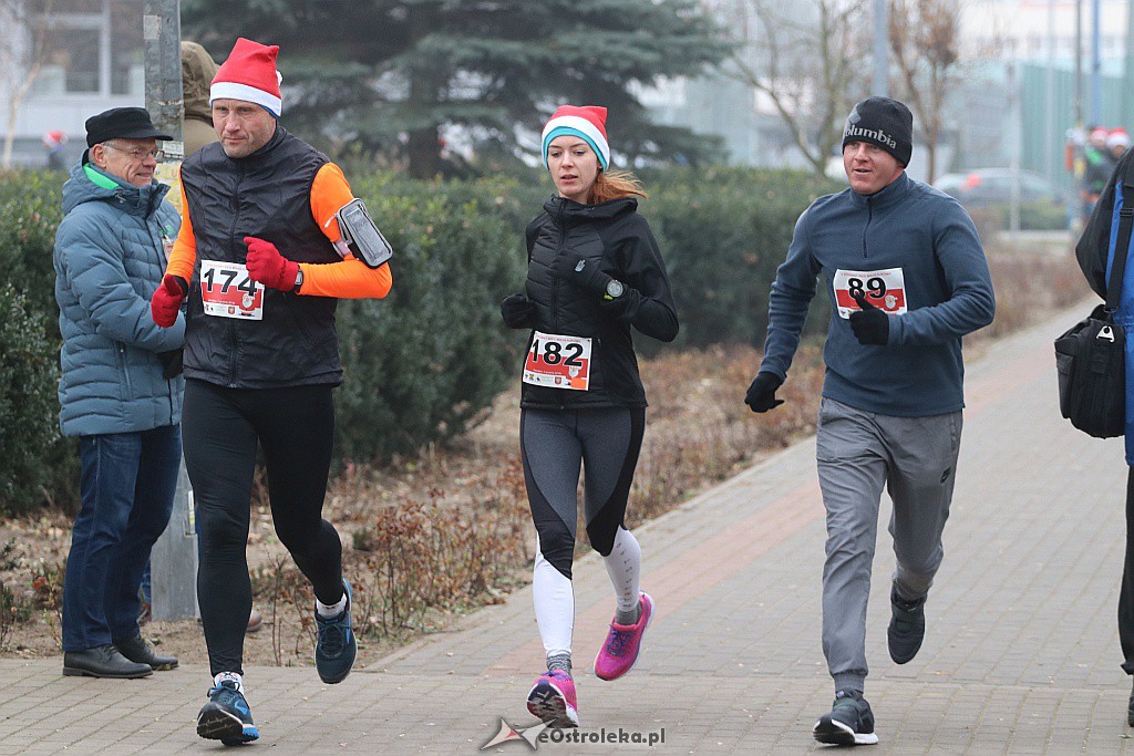 Rodzinny Bieg Mikołajkowy [02.12.2018] - zdjęcie #80 - eOstroleka.pl
