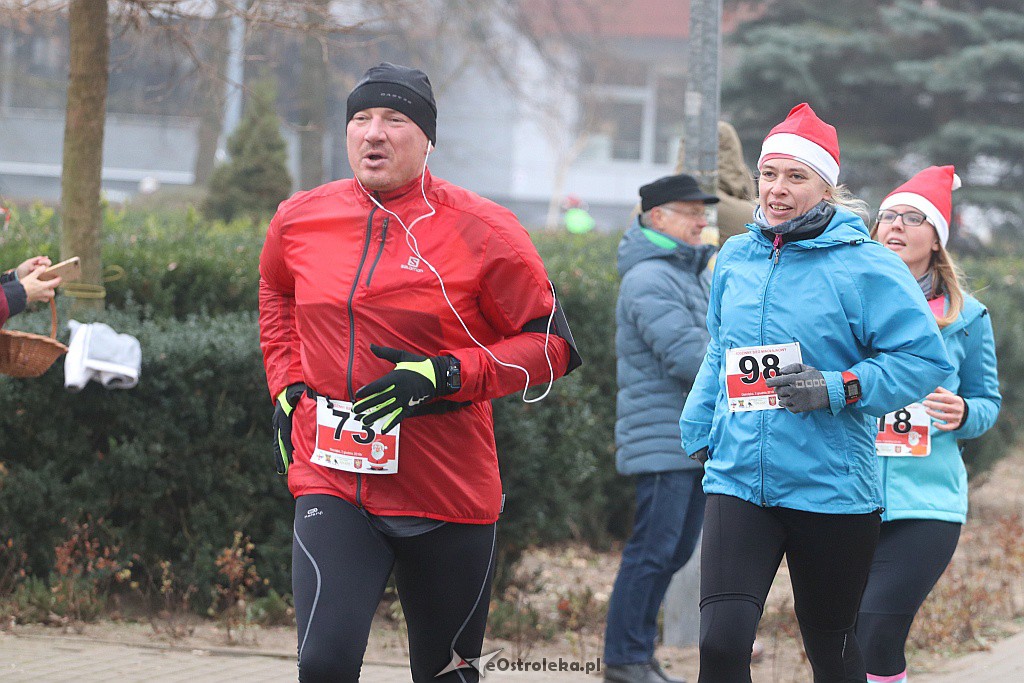 Rodzinny Bieg Mikołajkowy [02.12.2018] - zdjęcie #77 - eOstroleka.pl