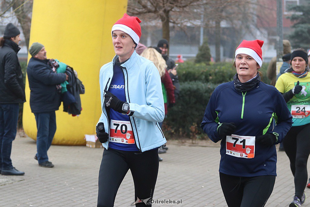 Rodzinny Bieg Mikołajkowy [02.12.2018] - zdjęcie #49 - eOstroleka.pl