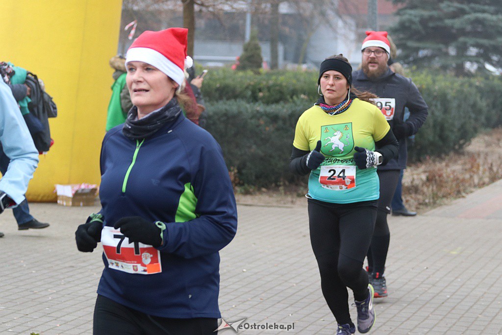 Rodzinny Bieg Mikołajkowy [02.12.2018] - zdjęcie #48 - eOstroleka.pl