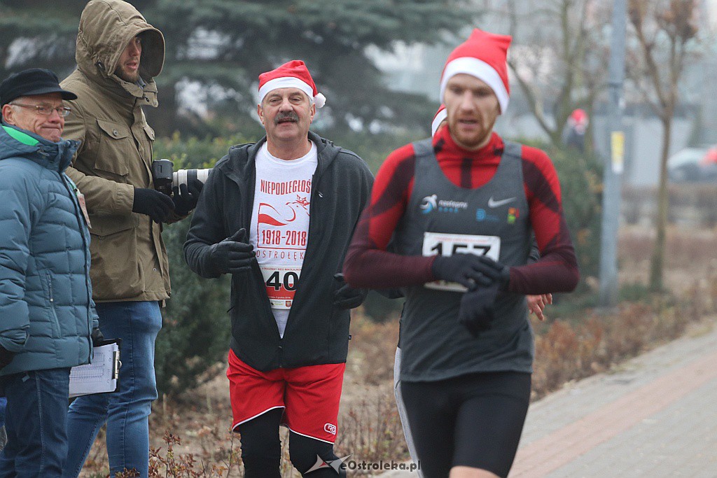Rodzinny Bieg Mikołajkowy [02.12.2018] - zdjęcie #45 - eOstroleka.pl