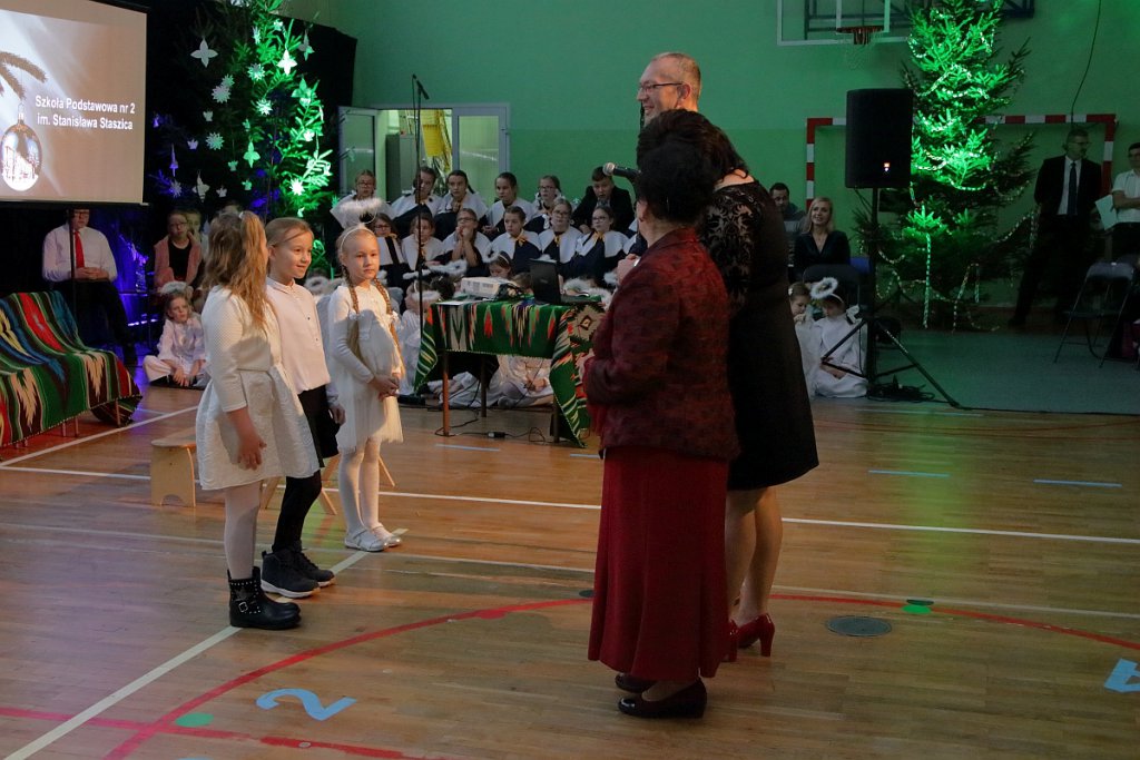 W SP 2 o zwyczajach świątecznych na Kurpiach [07.12.2018] - zdjęcie #18 - eOstroleka.pl