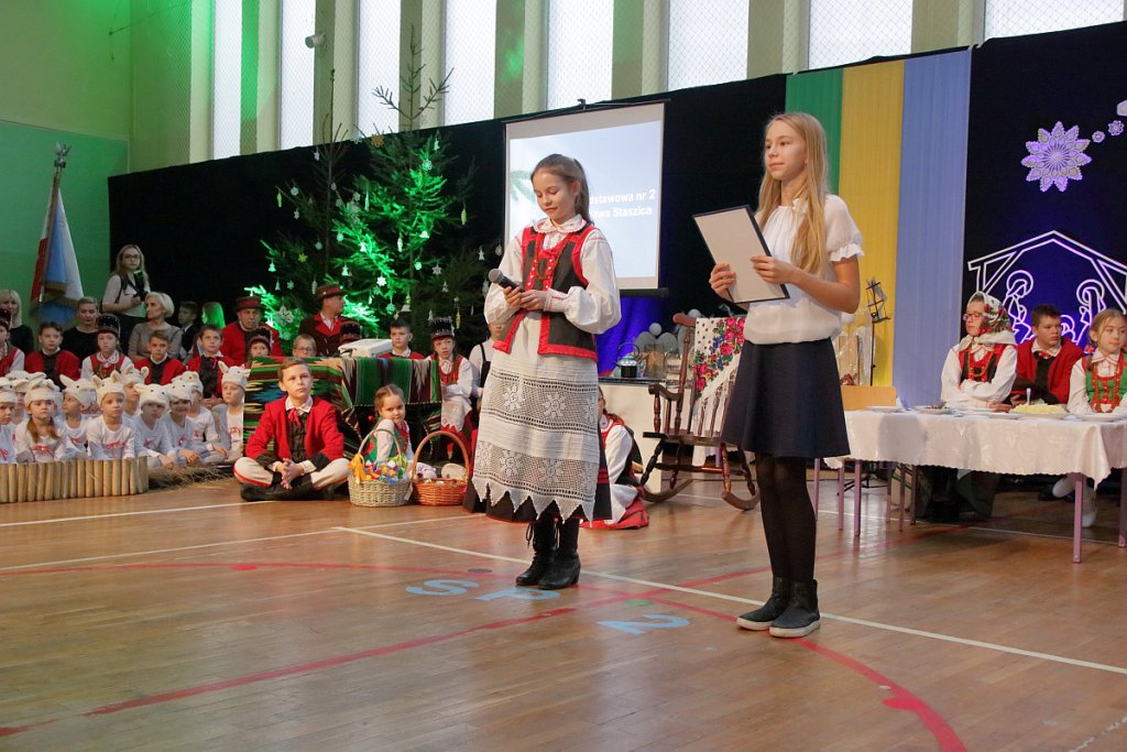 W SP 2 o zwyczajach świątecznych na Kurpiach [07.12.2018] - zdjęcie #8 - eOstroleka.pl