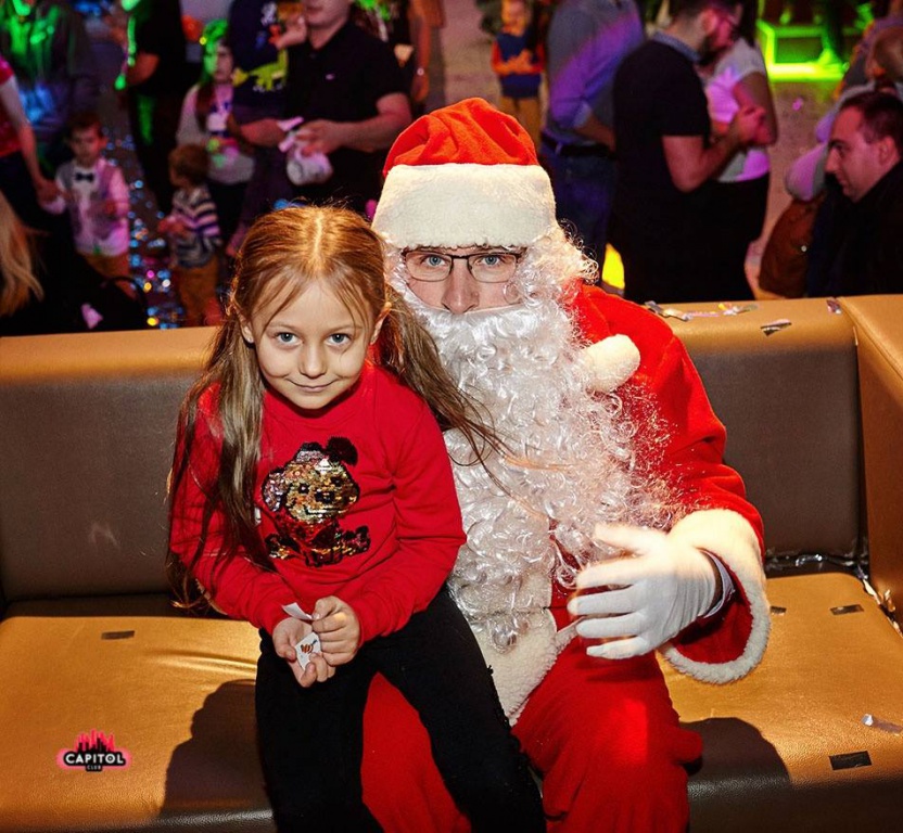 Mikołajkowe Kinder Party w Clubie Capitol Sypniewo [09.12.2018] - zdjęcie #308 - eOstroleka.pl