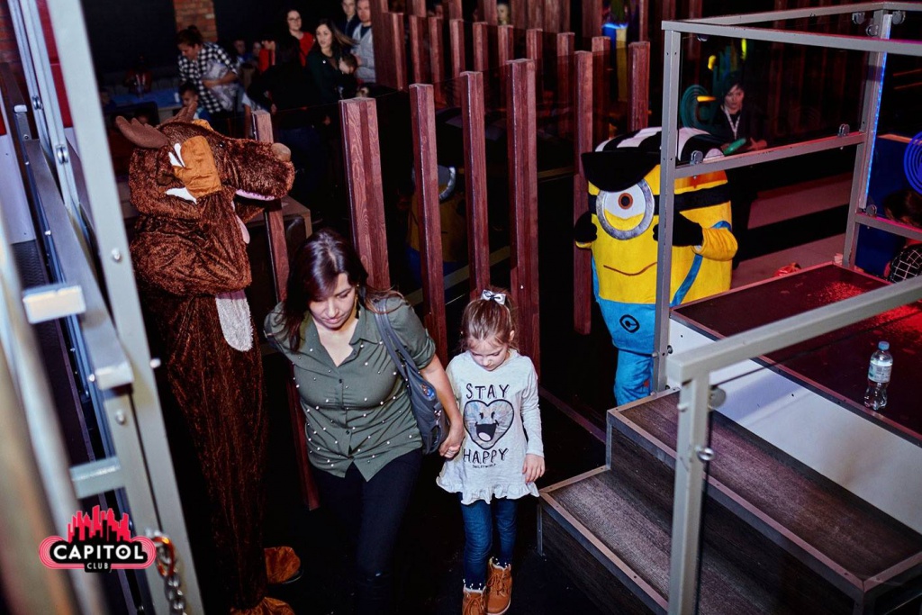 Mikołajkowe Kinder Party w Clubie Capitol Sypniewo [09.12.2018] - zdjęcie #208 - eOstroleka.pl