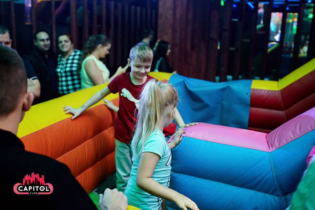 Mikołajkowe Kinder Party w Clubie Capitol Sypniewo [09.12.2018] - zdjęcie #272 - eOstroleka.pl