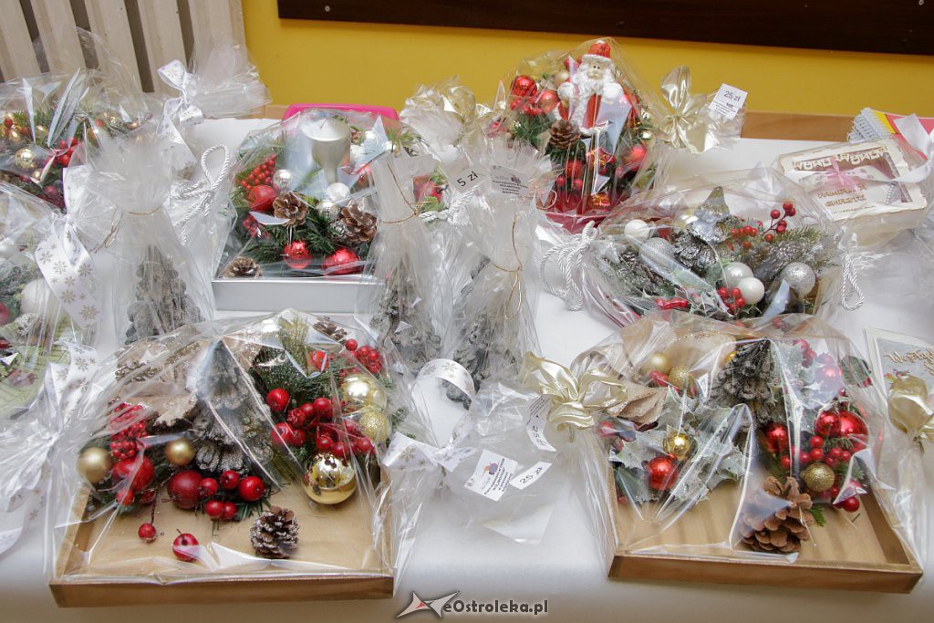 Kiermasz ozdób świątecznych u „Motylków” [18.12.2018] - zdjęcie #2 - eOstroleka.pl