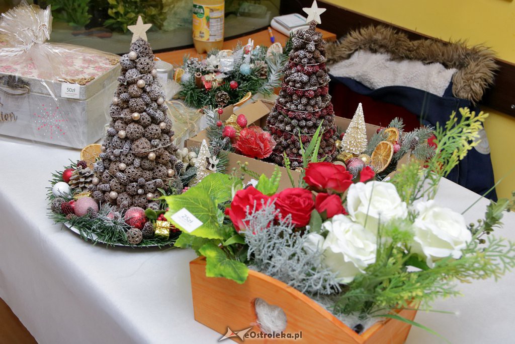 Kiermasz ozdób świątecznych u „Motylków” [18.12.2018] - zdjęcie #9 - eOstroleka.pl