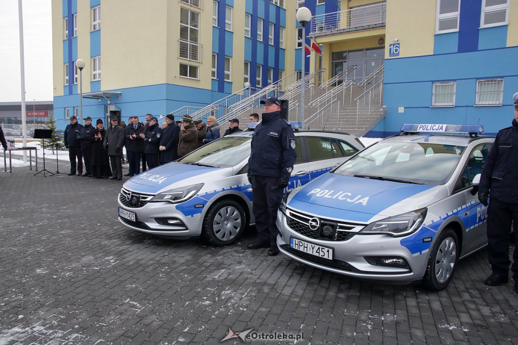 Gwiazdkowe prezenty dla ostrołęckiej policji [19.12.2018] - zdjęcie #18 - eOstroleka.pl