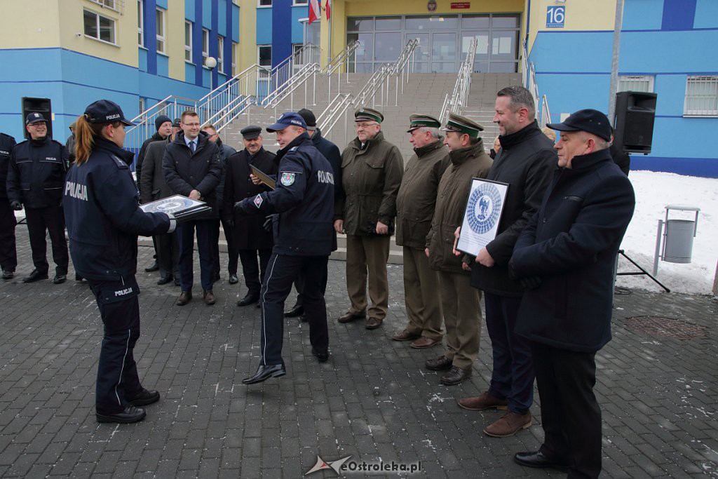 Gwiazdkowe prezenty dla ostrołęckiej policji [19.12.2018] - zdjęcie #51 - eOstroleka.pl