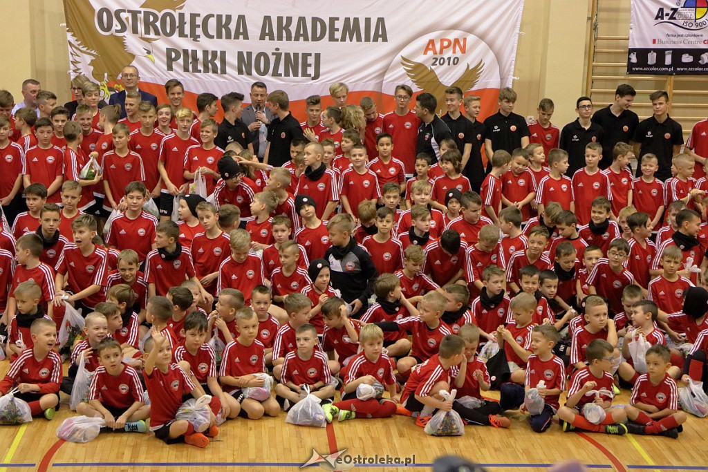 Wigilia Akademii Piłki Nożnej [21.12.2018] - zdjęcie #12 - eOstroleka.pl