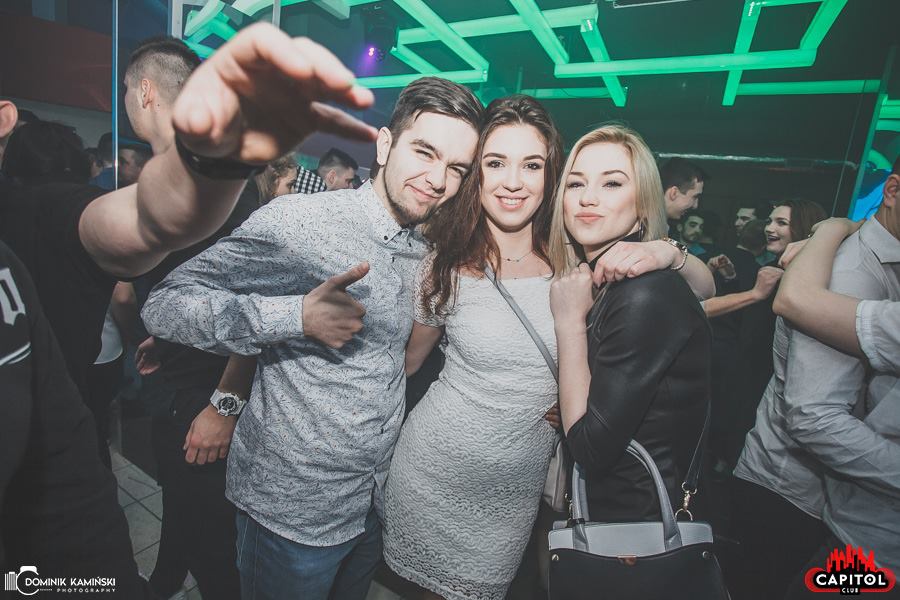 I dzień świąt w Clubie Capitol Sypniewo [25.12.2018] - zdjęcie #14 - eOstroleka.pl