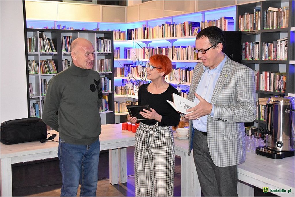 Spotkanie z Wiesławem Tycem w kadzidlańskiej bibliotece [27.12.2018] - zdjęcie #9 - eOstroleka.pl