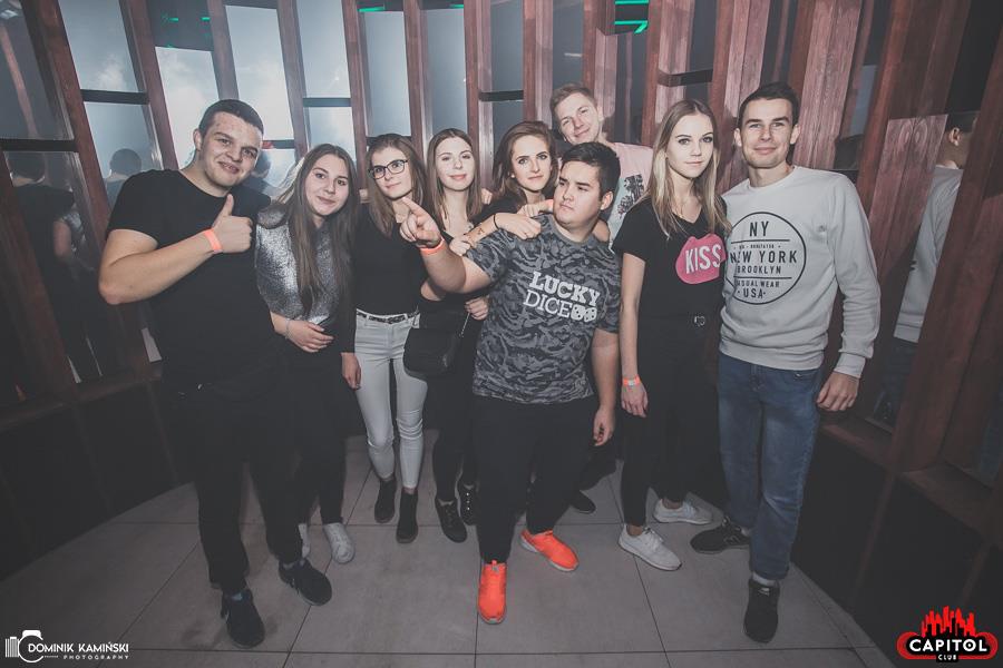 II dzień świąt w Clubie Capitol Sypniewo [26.12.2018] - zdjęcie #26 - eOstroleka.pl