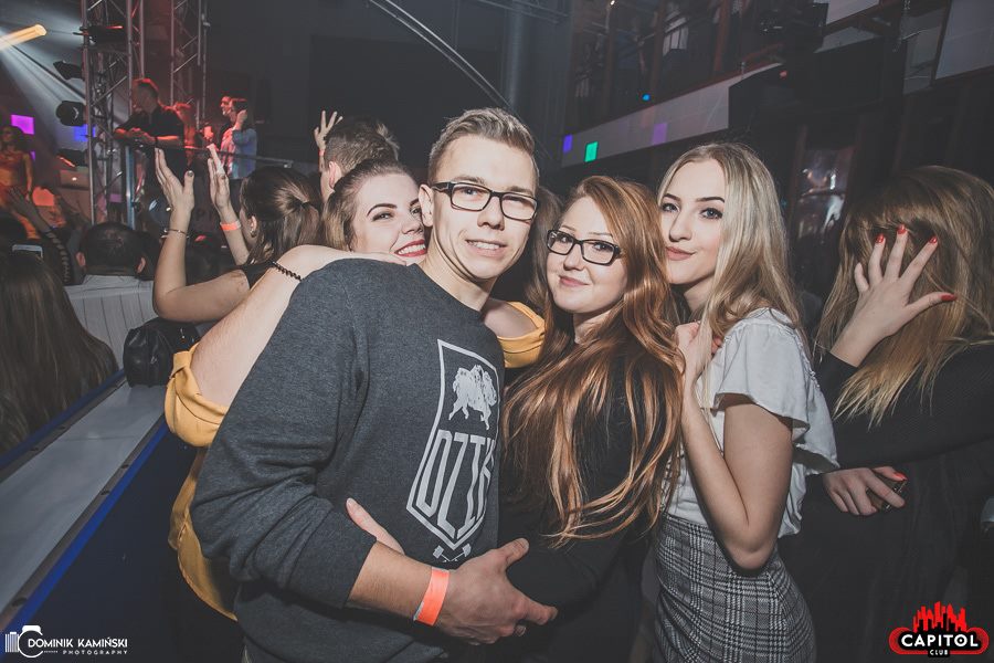 II dzień świąt w Clubie Capitol Sypniewo [26.12.2018] - zdjęcie #55 - eOstroleka.pl