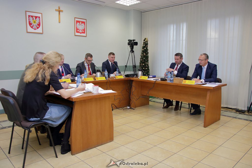 IV sesja Rady Miasta - część druga [31.12.2018] - zdjęcie #1 - eOstroleka.pl