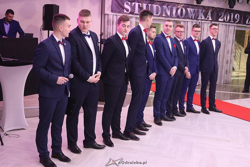 Studniówka ZSZ 1 w Ostrołęce [05.01.2019] - zdjęcie #293 - eOstroleka.pl