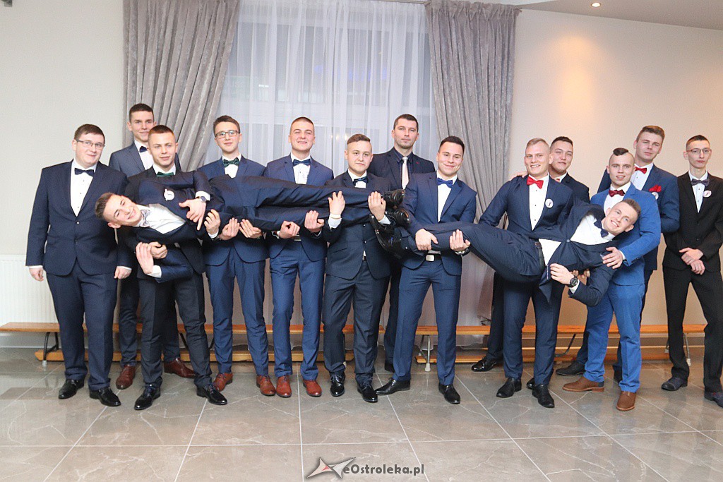 Studniówka ZSZ 1 w Ostrołęce [05.01.2019] - zdjęcie #274 - eOstroleka.pl