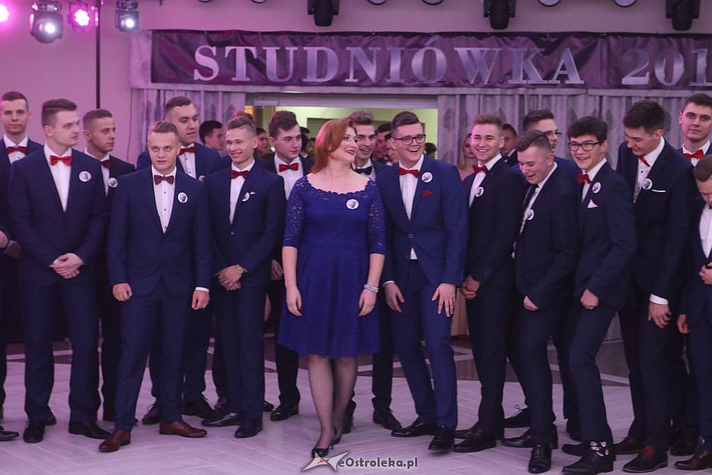 Studniówka ZSZ 1 w Ostrołęce [05.01.2019] - zdjęcie #244 - eOstroleka.pl