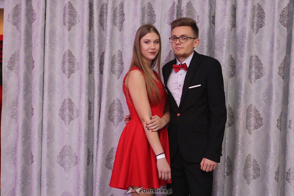 Studniówka ZSZ 1 w Ostrołęce [05.01.2019] - zdjęcie #241 - eOstroleka.pl