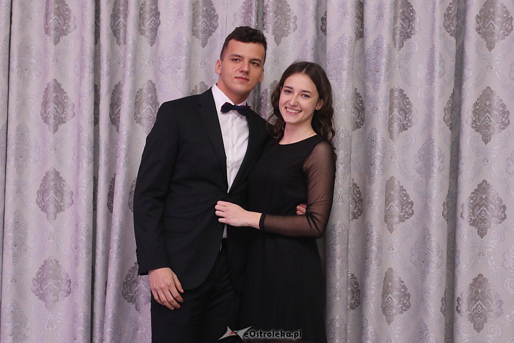 Studniówka ZSZ 1 w Ostrołęce [05.01.2019] - zdjęcie #239 - eOstroleka.pl