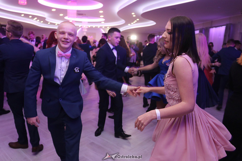 Studniówka ZSZ 1 w Ostrołęce [05.01.2019] - zdjęcie #200 - eOstroleka.pl