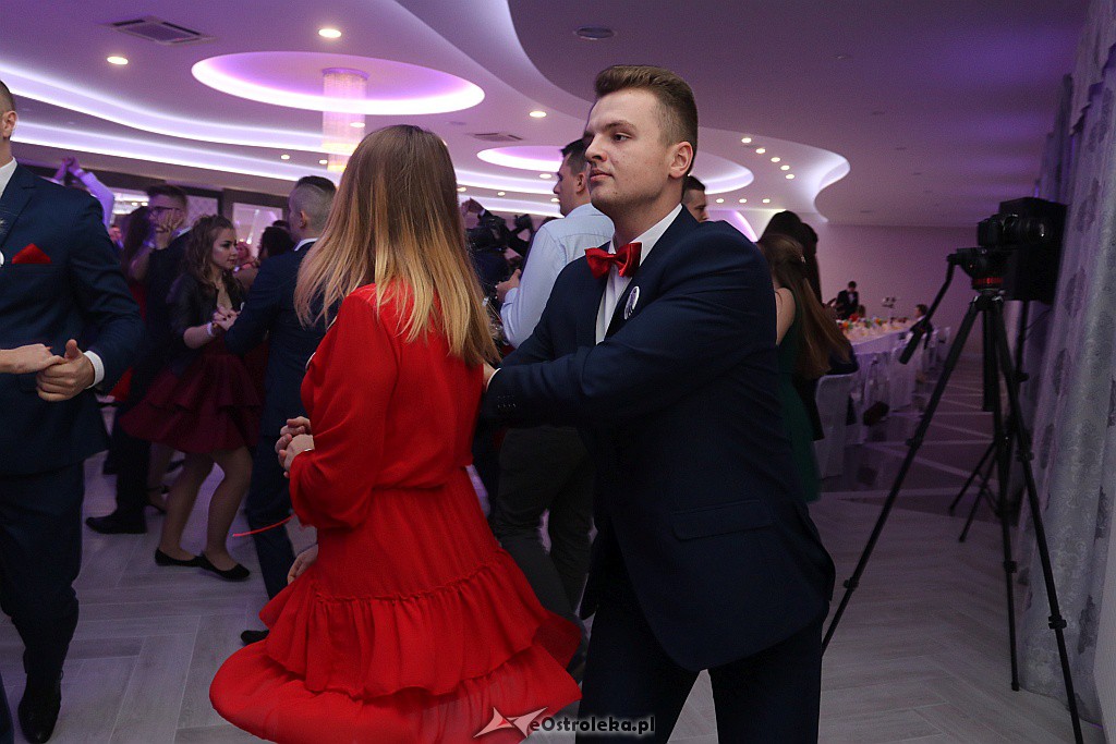 Studniówka ZSZ 1 w Ostrołęce [05.01.2019] - zdjęcie #198 - eOstroleka.pl