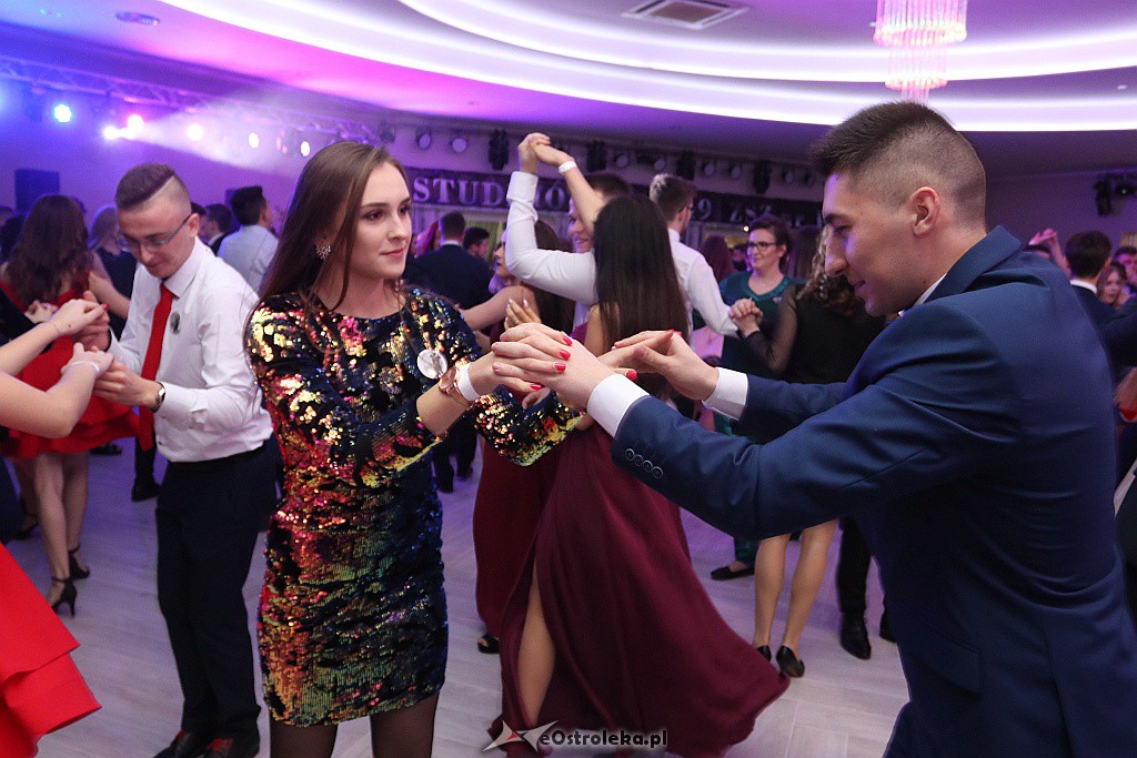 Studniówka ZSZ 1 w Ostrołęce [05.01.2019] - zdjęcie #191 - eOstroleka.pl
