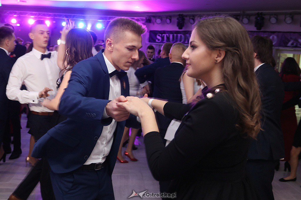Studniówka ZSZ 1 w Ostrołęce [05.01.2019] - zdjęcie #183 - eOstroleka.pl