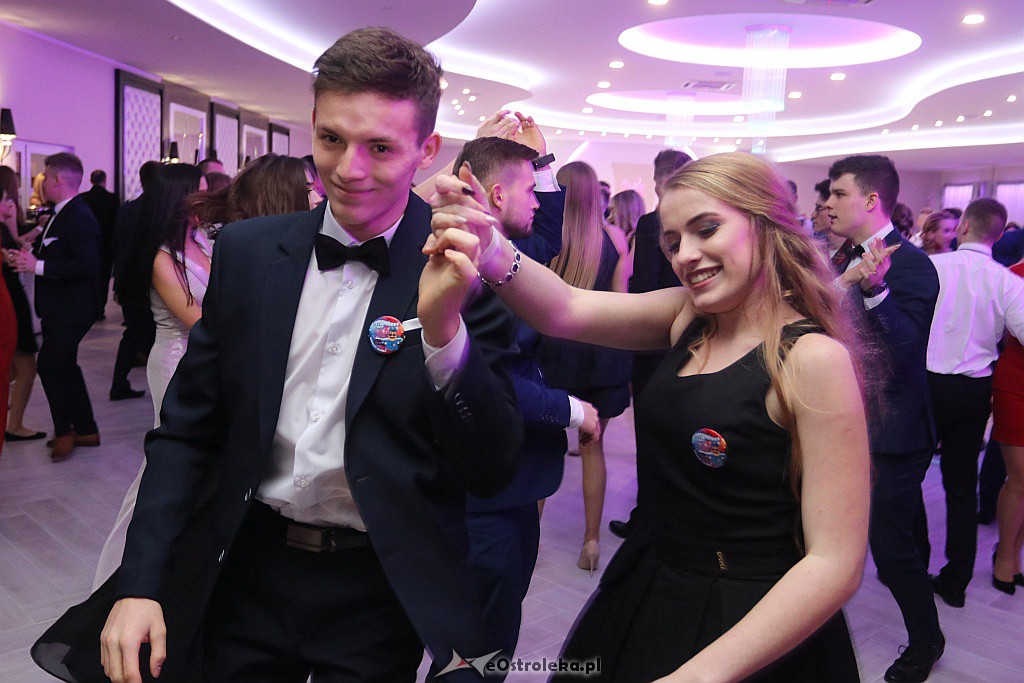 Studniówka ZSZ 1 w Ostrołęce [05.01.2019] - zdjęcie #174 - eOstroleka.pl