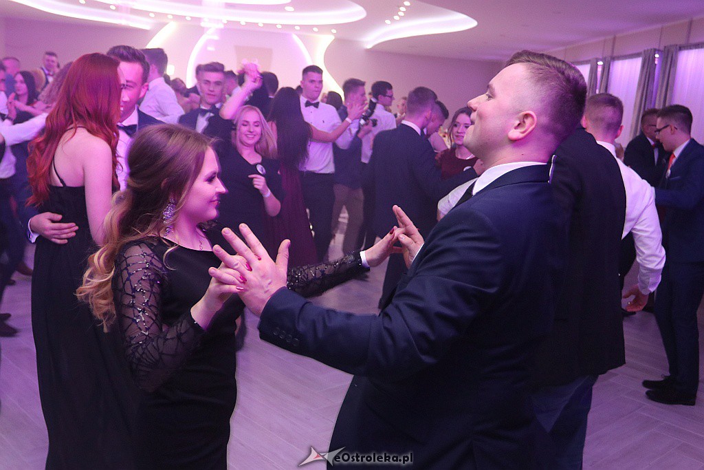 Studniówka ZSZ 1 w Ostrołęce [05.01.2019] - zdjęcie #170 - eOstroleka.pl