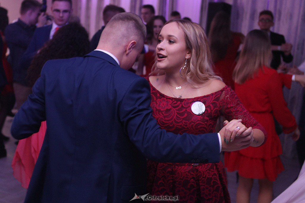 Studniówka ZSZ 1 w Ostrołęce [05.01.2019] - zdjęcie #168 - eOstroleka.pl