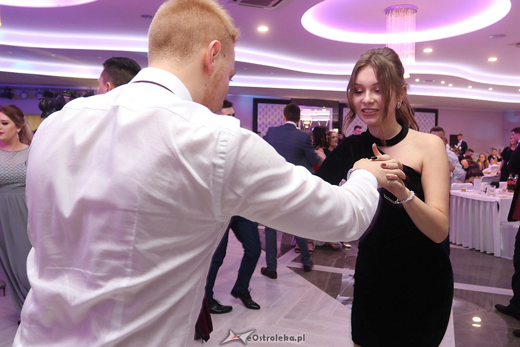 Studniówka ZSZ 1 w Ostrołęce [05.01.2019] - zdjęcie #159 - eOstroleka.pl