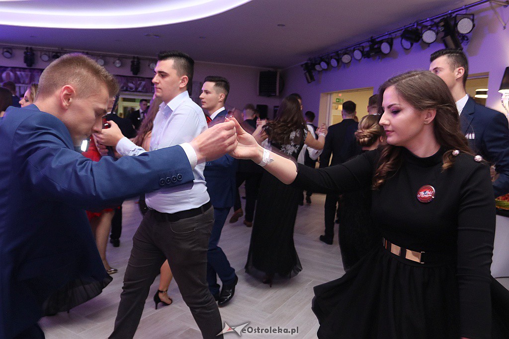 Studniówka ZSZ 1 w Ostrołęce [05.01.2019] - zdjęcie #152 - eOstroleka.pl