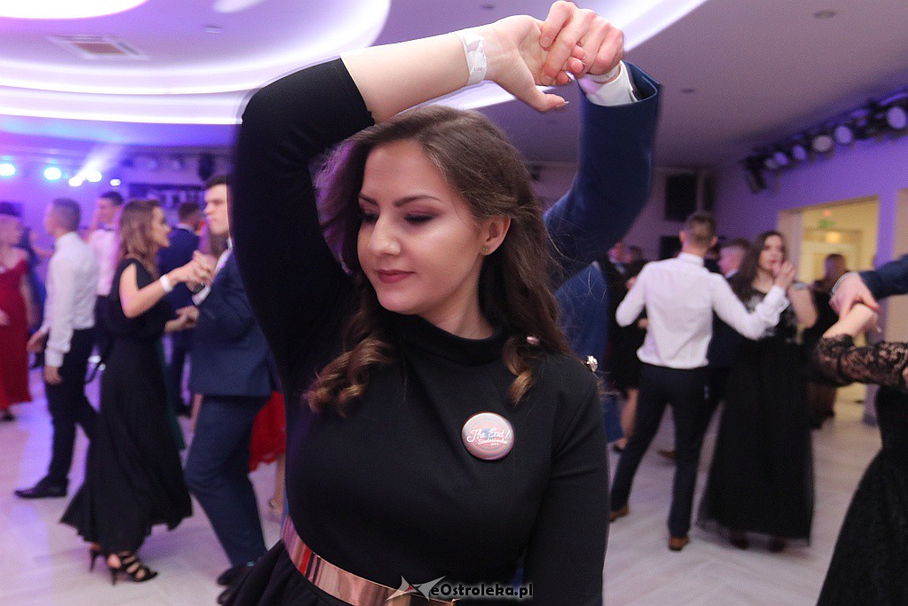 Studniówka ZSZ 1 w Ostrołęce [05.01.2019] - zdjęcie #151 - eOstroleka.pl