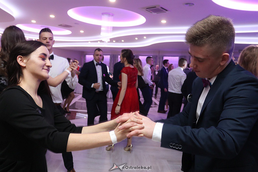 Studniówka ZSZ 1 w Ostrołęce [05.01.2019] - zdjęcie #149 - eOstroleka.pl