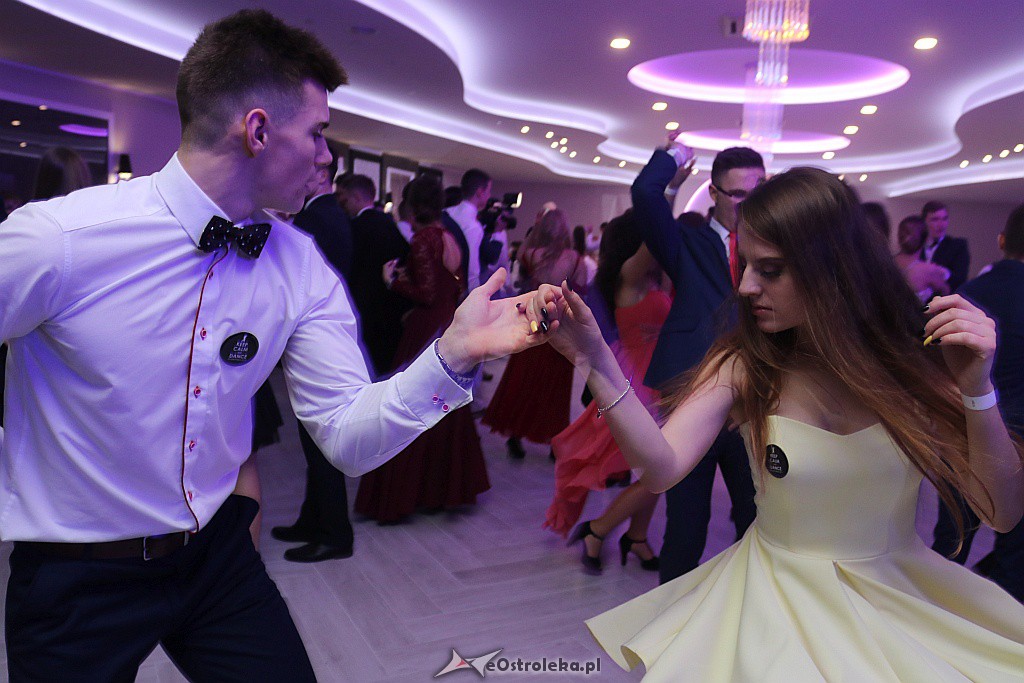 Studniówka ZSZ 1 w Ostrołęce [05.01.2019] - zdjęcie #145 - eOstroleka.pl