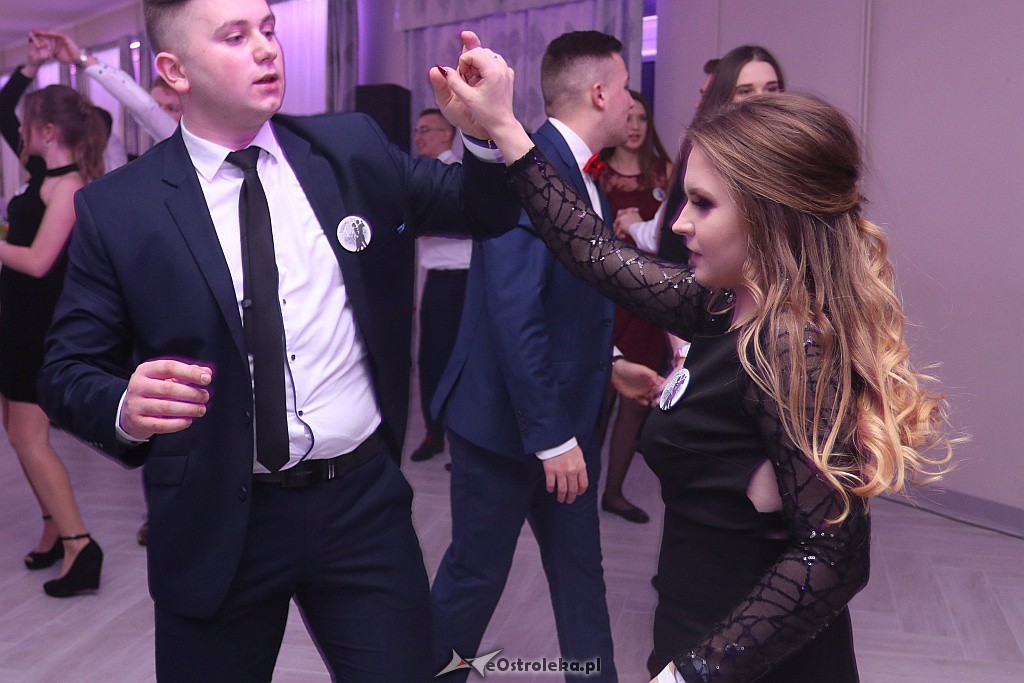 Studniówka ZSZ 1 w Ostrołęce [05.01.2019] - zdjęcie #141 - eOstroleka.pl